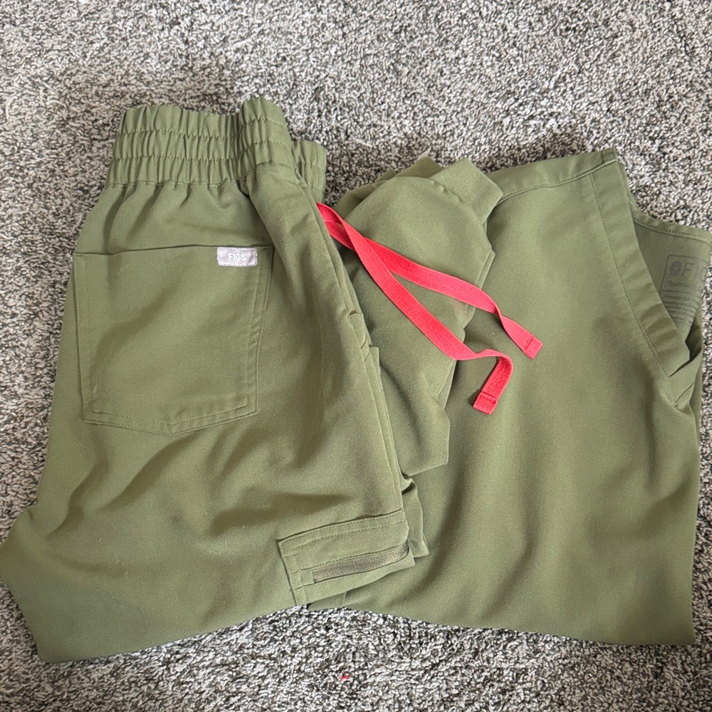 Figs Dark Olive Scrubs